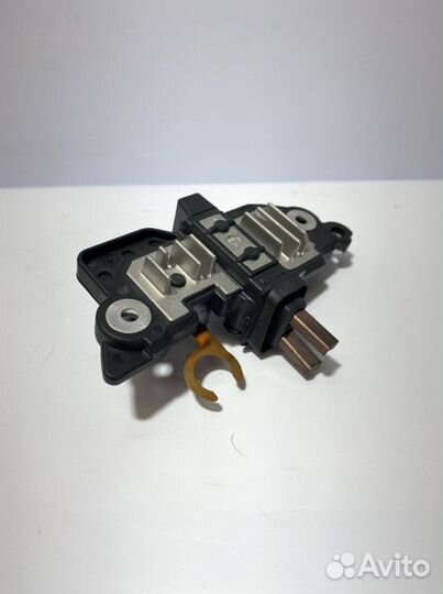 Регулятор напряжения BMW E60 E65 E85