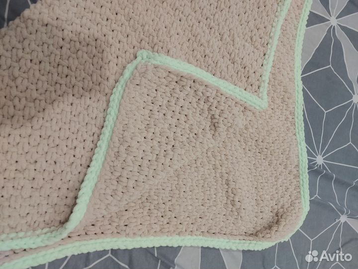 Плед детский вязаный ручная работа