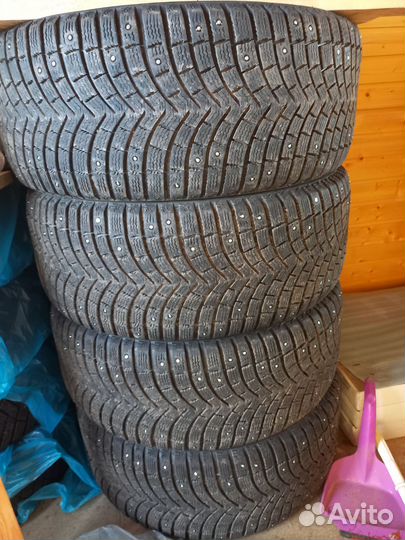 Michelin Latitude X-Ice North 3 285/50 R20
