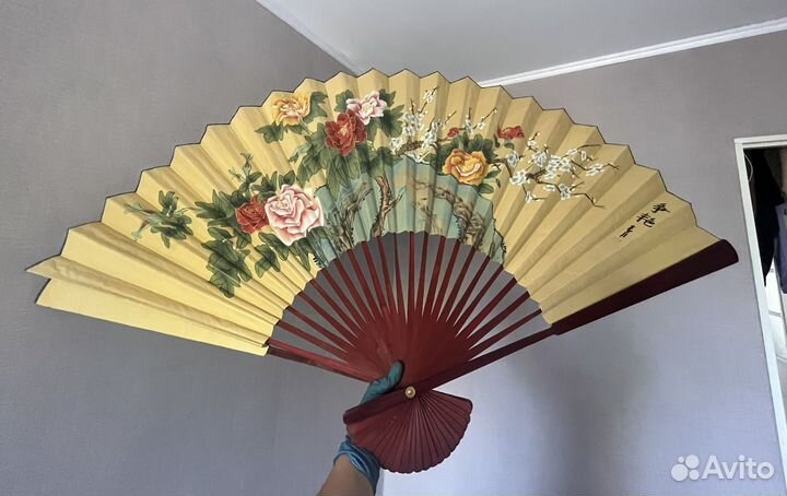 Веер декоративный