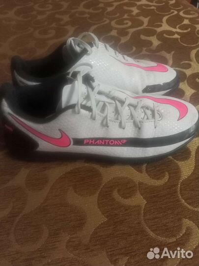 Футзалки nike phantom