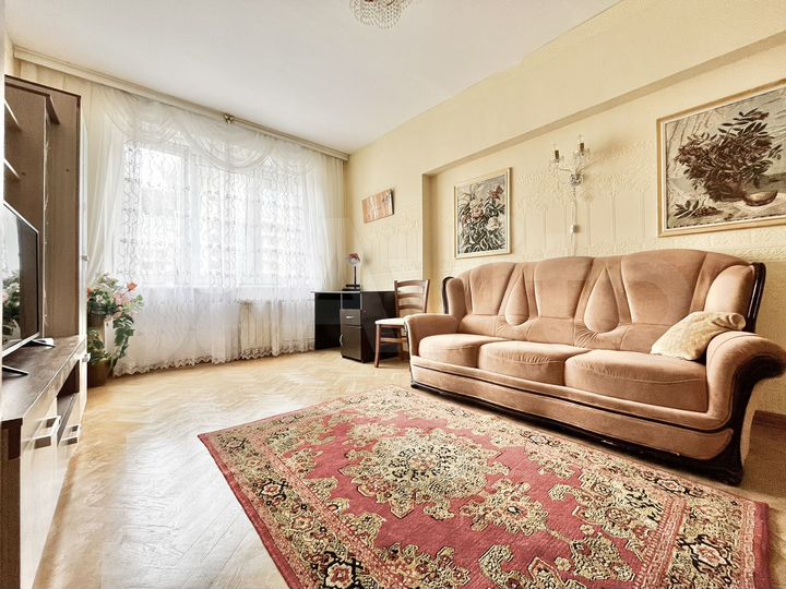 2-к. квартира, 52 м², 11/14 эт.