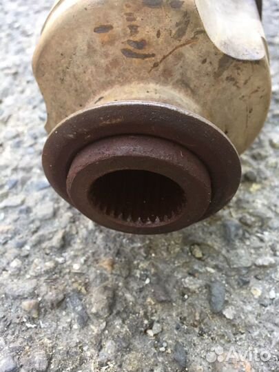 Привод передний правый и вал на KIA Spotage 3