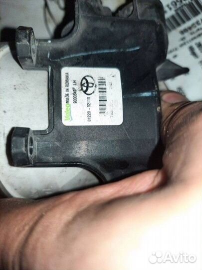 Фара противотуманная левая для Toyota Yaris