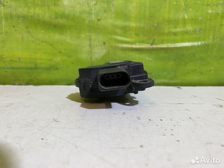 Сервопривод заслонок коллектора Audi Q7 4L