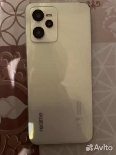 Телефон Realme C35