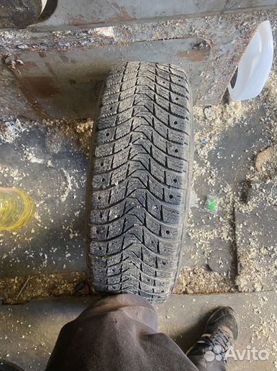 Michelin Latitude X-Ice North 3 185/65 R15 92T
