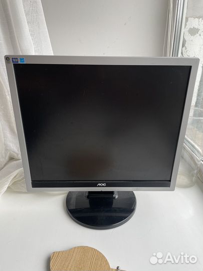 Монитор aoc