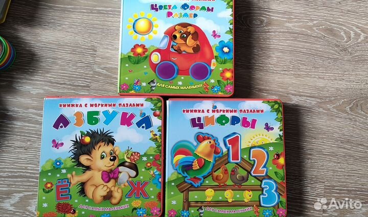 Книжки для малышей с мягкими пазлами