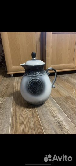 Вазы и кувшины