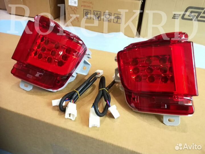 Катафоты Toyota Land Cruiser 200 с 16г в Наличии