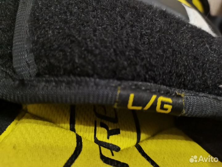 Детский хоккейный нагрудник bauer supreme 2s pro