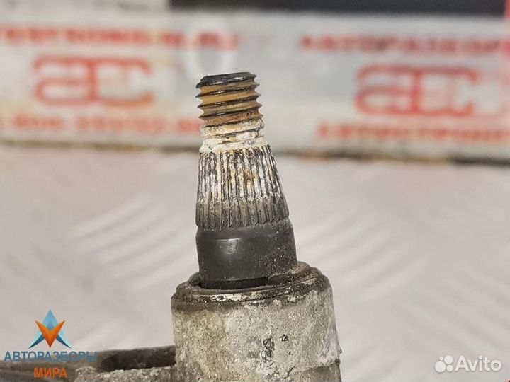 Механизм стеклоочистителя (трапеция дворников)