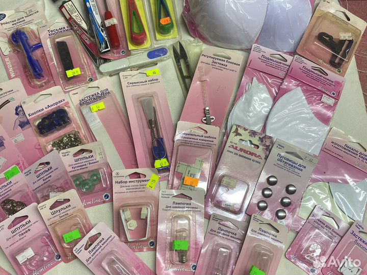 Фурнитура швейная в блистерах Хемлайн