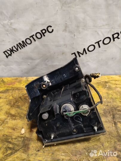 Фонарь задний правый Mitsubishi Outlander Xl CW5W