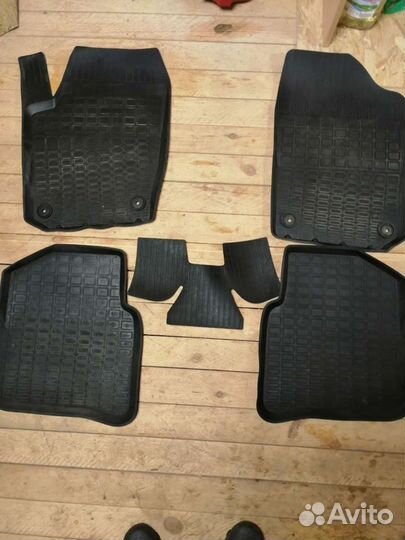 Автомобильные коврики резиновые volkswagen polo