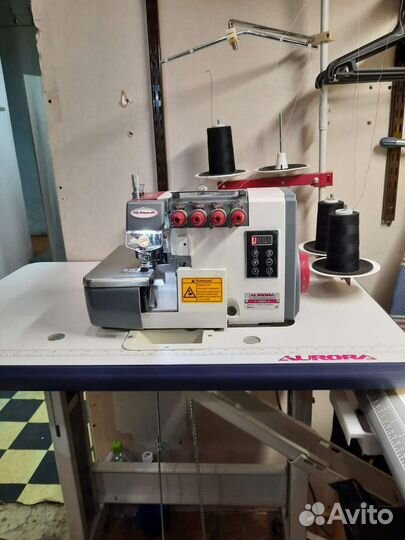 Оверлок для швейной машины