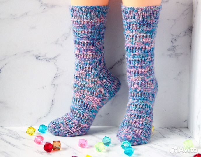 Вязаные носки с ажуром
