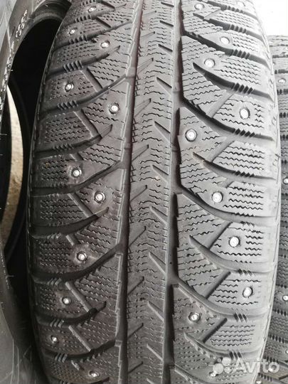 Bridgestone Ice Cruiser 7000 235/65 R17 108T