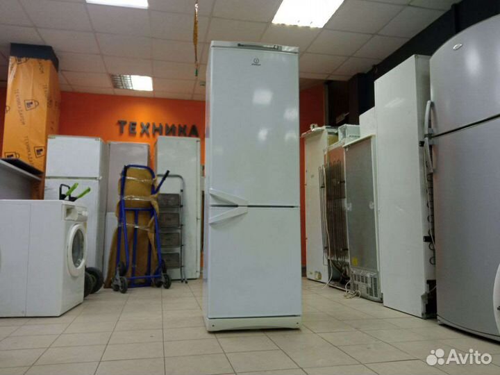 Холодильник Indesit/гарантия/доставка