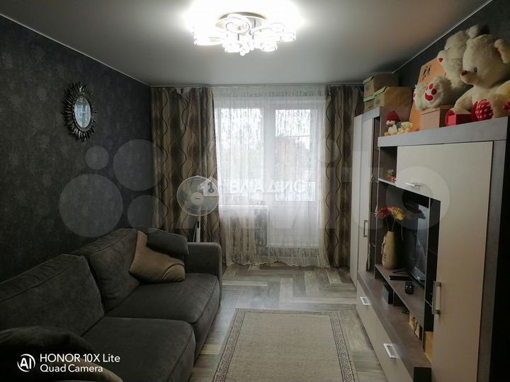 3-к. квартира, 64 м², 2/5 эт.