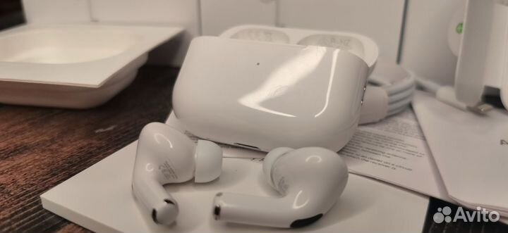 Apple airpods Pro 2nd generation