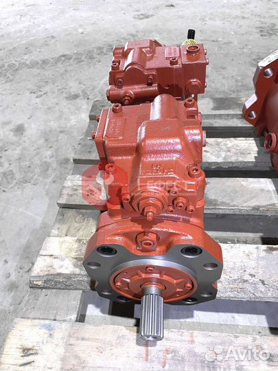 Гидравлический насос SY135 K3V63DT