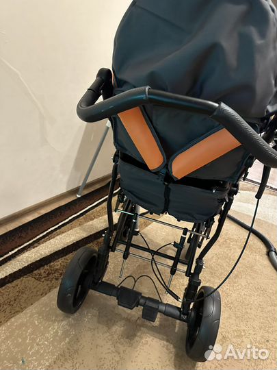 Инвалидная коляска новая