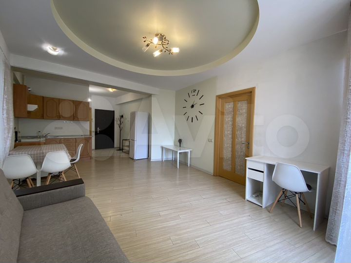 2-к. квартира, 50 м², 2/6 эт.