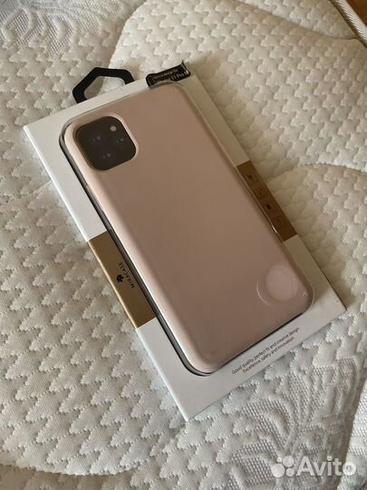 Чехлы на телефон iPhone 11 Pro Max