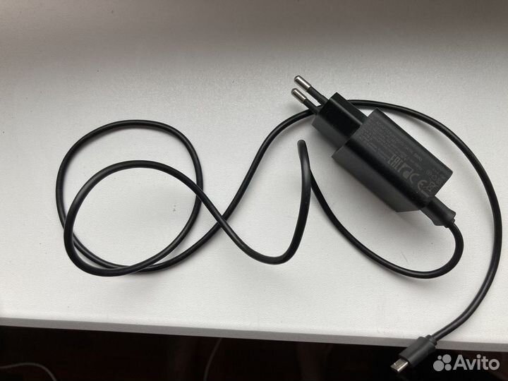 Планшет lenovo TB-7304X