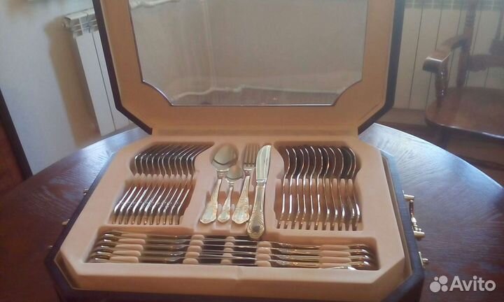 Набор столовых приборов на 12 персон новый