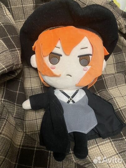 Плюшевая игрушка чуя великий из бродячих псов