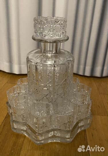 Штоф хрустальный и стопки Чехия