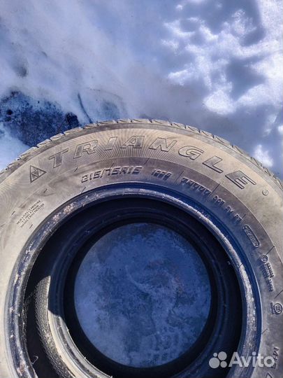 Triangle LL01 215/75 R15