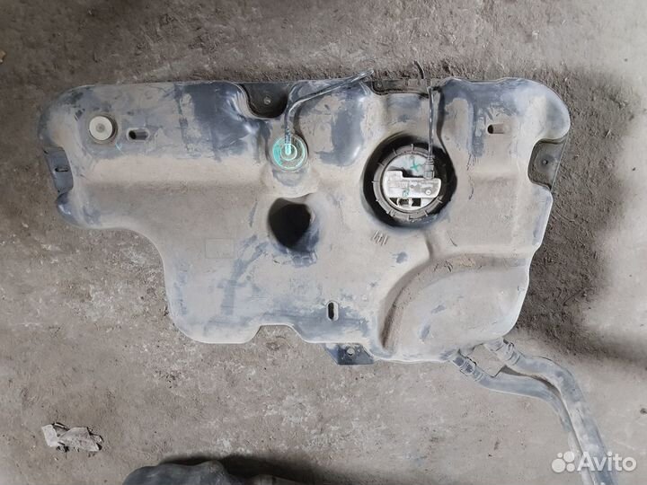 Бак топливный Renault Logan 2005-2014