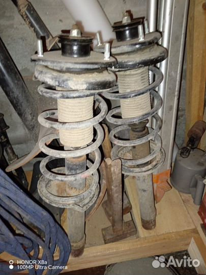 Стойки передние 4 шт. Honda hr-v