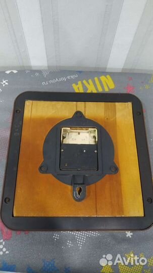 Часы настенные СССР Янтарь, Весна