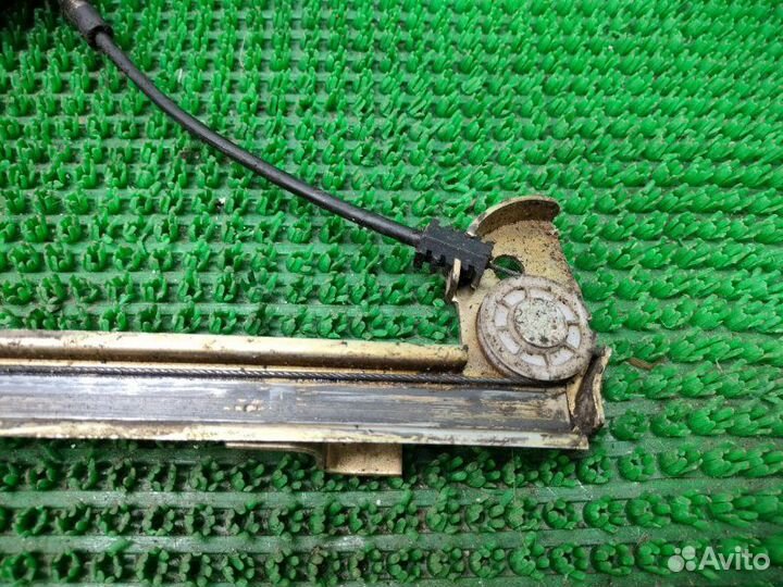 Стеклоподъемник передний правый Лада 2109 1 2001