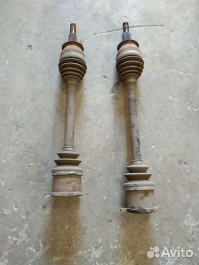 Привод задний Инфинити G25