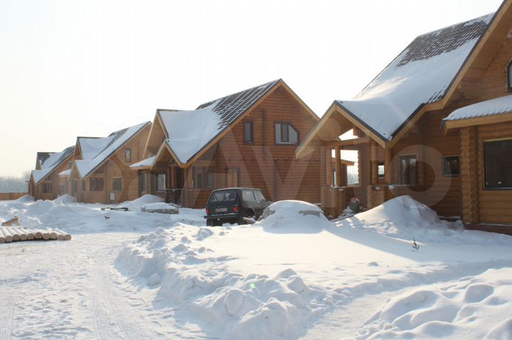 Коттедж 180 м² на участке 9 сот.