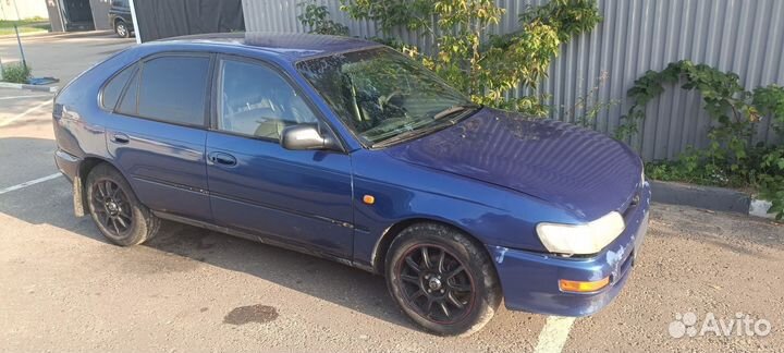 Toyota Corolla, 1996