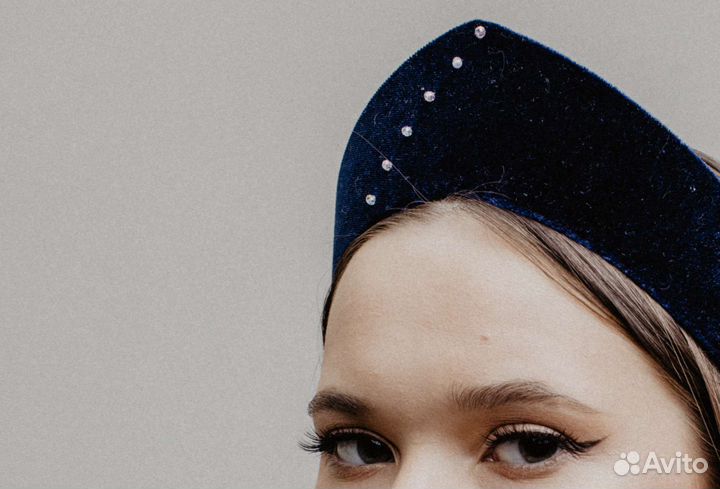 Кокошник (ободок) и серьги ручной работы