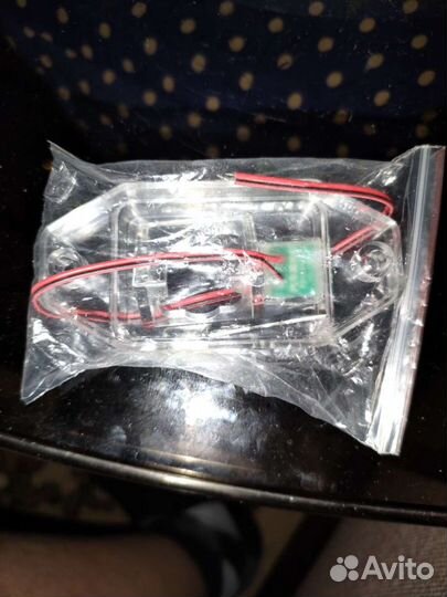 Кронштейн камеры заднего вида на Тойота Ленд Крузе