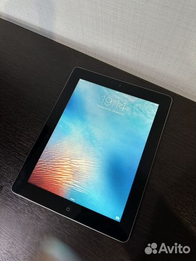 Apple iPad 3 64Gb Wi-Fi
