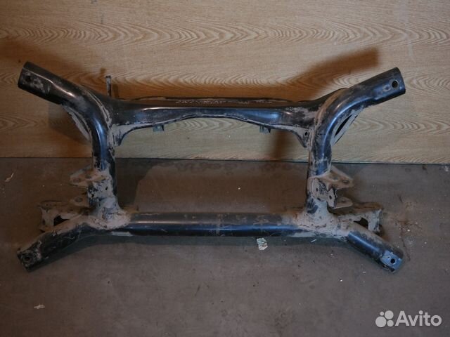 Подрамник задний Mitsubishi Outlander