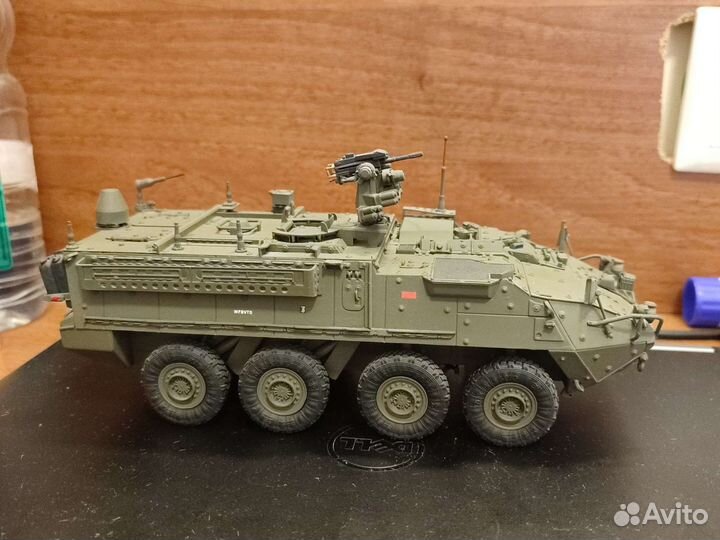 1:35 бтр Stryker (Страйкер)