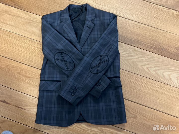 Пиджак на мальчика