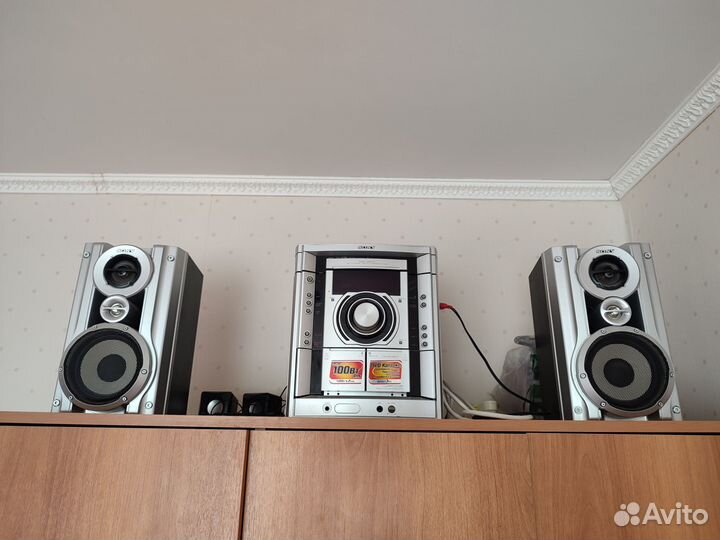 Музыкальный центр Sony gnz-5d