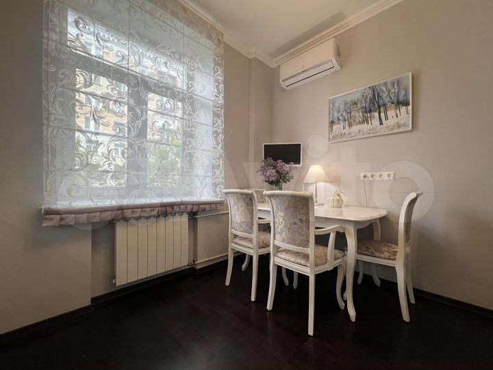 3-к. квартира, 90 м², 3/7 эт.